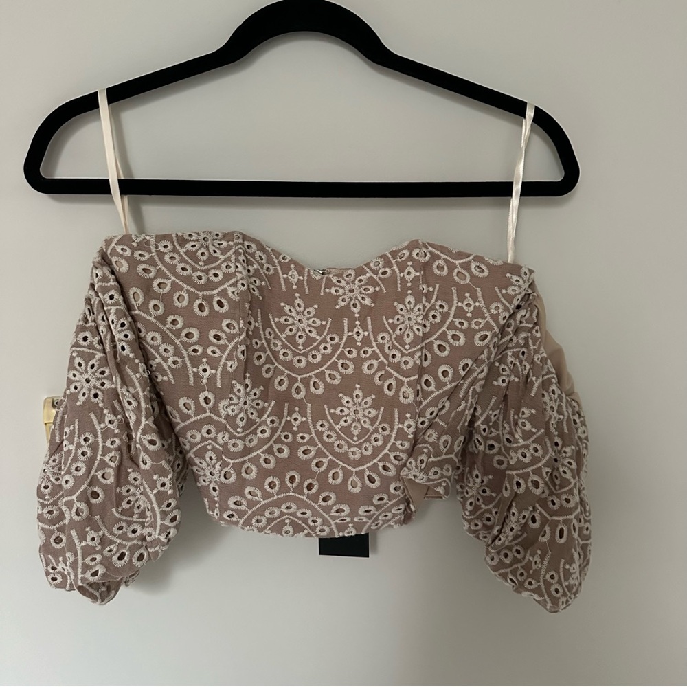 Eyelet Top | Prem